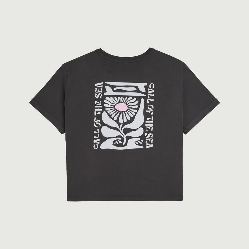 Call Of The Sea - Flower T-shirt - Womens