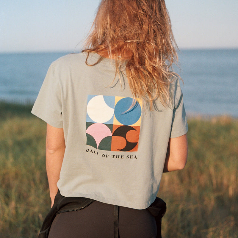 Call Of The Sea - Flag Print T-Shirt - Womens