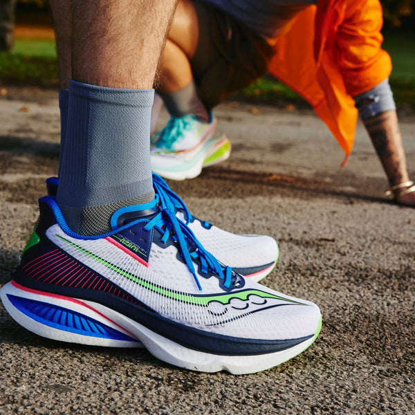 Saucony - Endorphin Azura - Mens