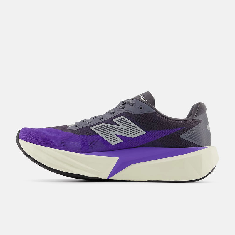 New Balance - FuelCell Rebel v5 - Mens