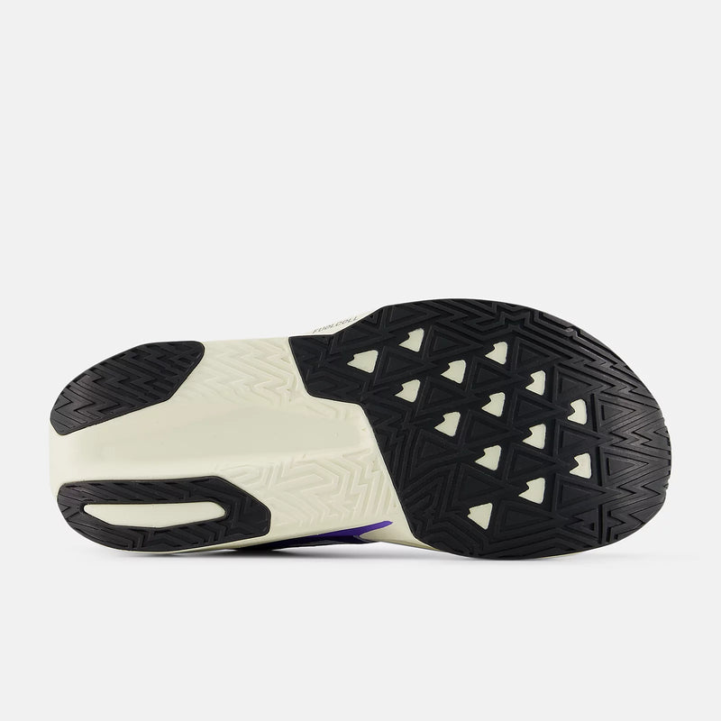 New Balance - FuelCell Rebel v5 - Womens